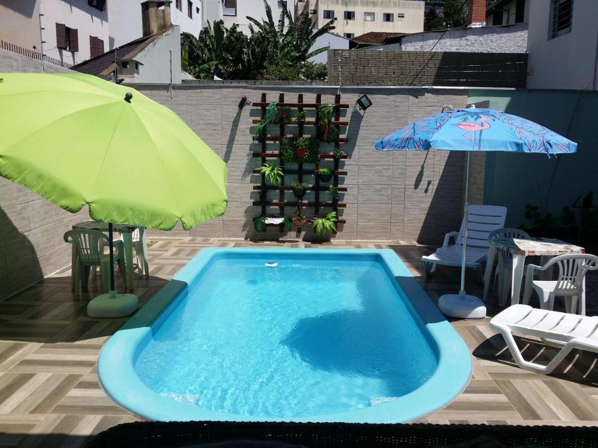 Beira Mar Hostel Florianopolis Exterior photo